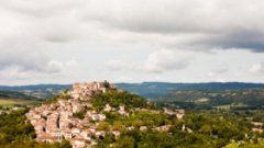 Корд-сюр-Сьель - любимая деревня французов